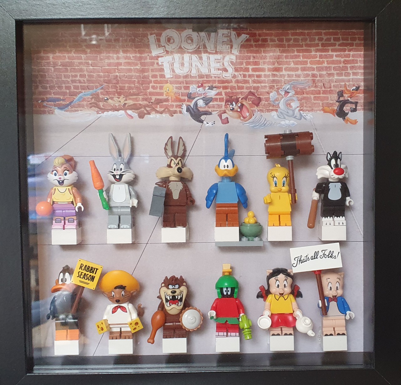 looney.jpg (1.02 Mio) Vu 3472 fois looney.jpg