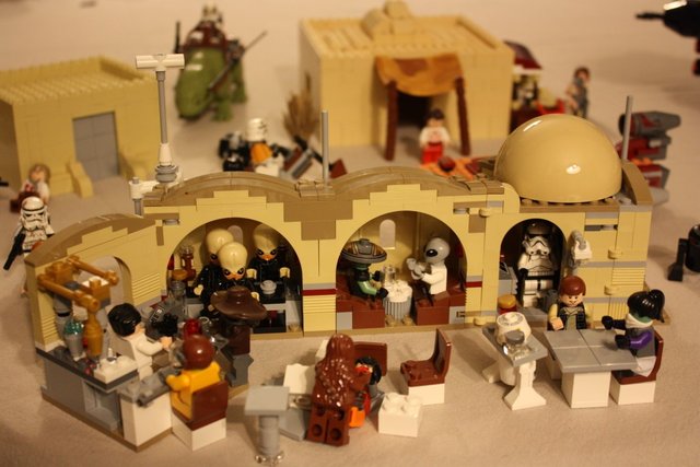 IMG_2715 (1068 x 712).jpg