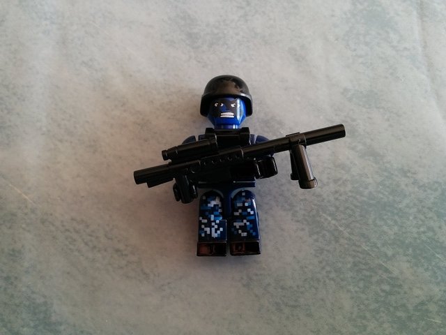 minifig 4.jpg