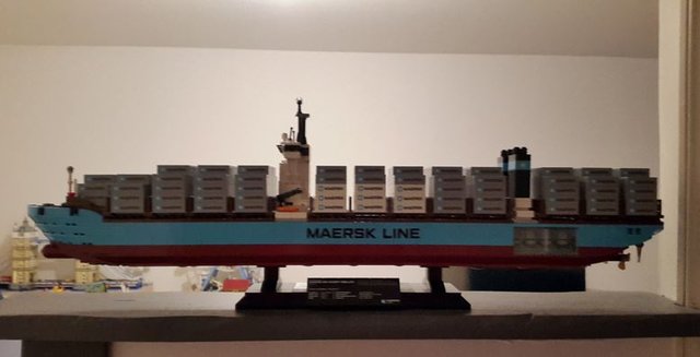 porte conteneurs MAERSK